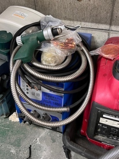 スタッド溶接機　ボルト・ナット