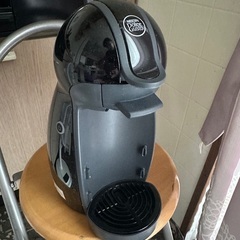 コーヒーメーカー使用には問題ないがコード溶け部分あり。