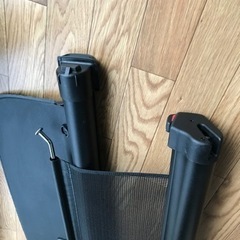 VWゴルフ6ヴァリアントのトノカバーとドッグネット（ カーゴネット ）の画像