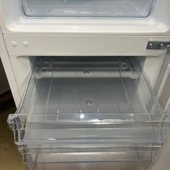 2021年製　ハイセンス　2ドア冷蔵庫175L/ホワイトの画像
