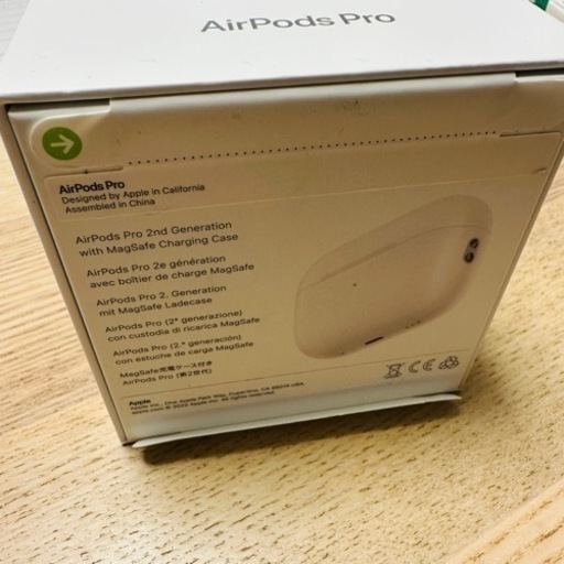 新品未開封AirPods Pro 第二世代 Lightning ② 【公式通販】