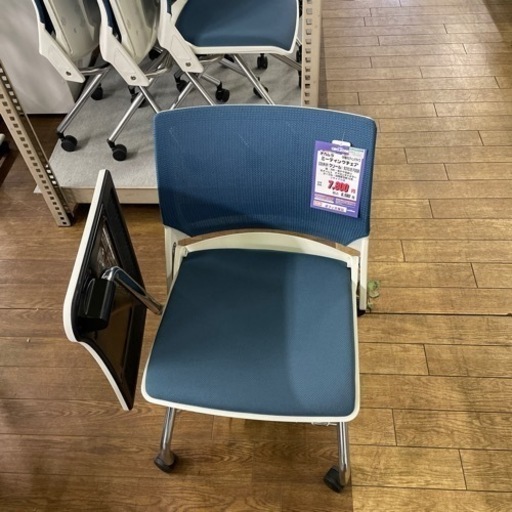 JBB-3 【オフィス家具専門店】オカムラのミーティングチェアです！