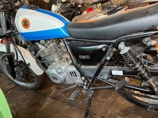 スズキ　250
