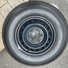 ハイエース 7型 新車外し 純正タイヤ、ホイール、キャップ付き