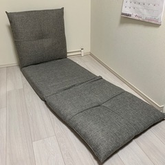 リクライニング座椅子　800円の画像