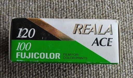 FUJICOLOR REALA ACE　100デーライトタイプ