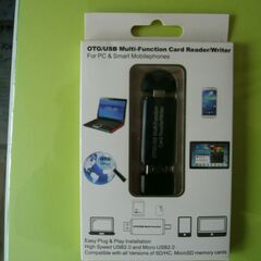 ★ 簡単便利 ! 新品 OTG/USB Multi-Function Card Reader/Writer ★の画像