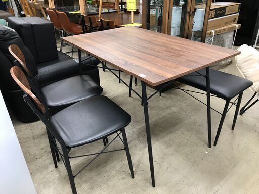 アイリスオーヤマ　ダイニングテーブルセット 幅110cm 4人用 4人掛け ダイニングセット ベンチ ダイニング4点セット テーブルセット  アイアン脚 おしゃれ  北欧 おしゃれ クリーニング済 堺市 石津【ジャングルジャングルサカイ石津店】