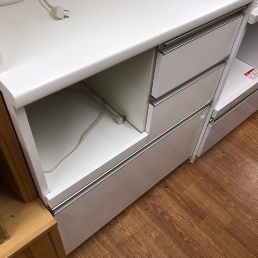松田家具　2枚扉レンジボードお売りまします！！