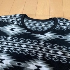 メンズL フリースインナー　ネイティブ柄の画像