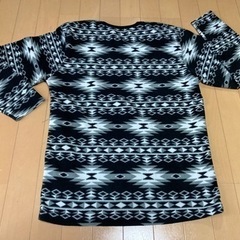 メンズL フリースインナー　ネイティブ柄の画像