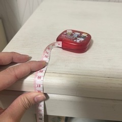 食器棚　ベージュ　シンプルの画像