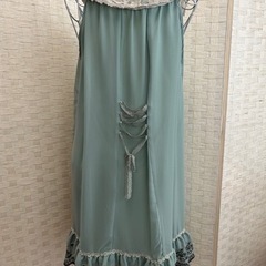 axes femmeワンピースMサイズの画像