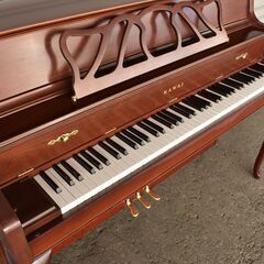 ≪yt1133ジ≫ 希少 KAWAI/カワイ アップライトピアノ 505F 米国組立/USA 猫脚/家具調/木目/ブラウン 椅子付 現状品 60211-02の画像