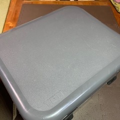 イエティクーラーボックスの画像
