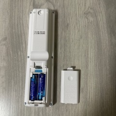 三菱エアコンリモコン美品の画像