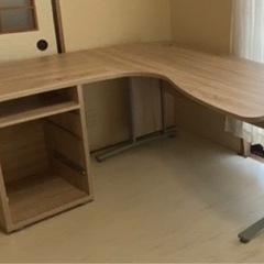 LOWYA ワークデスクの画像