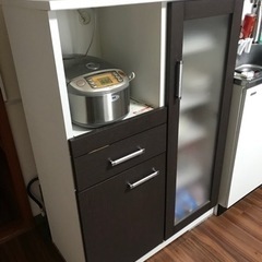 【完了】家具家電⑤ 食器棚A