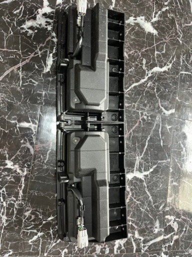 日野LED純正テールランプ新品