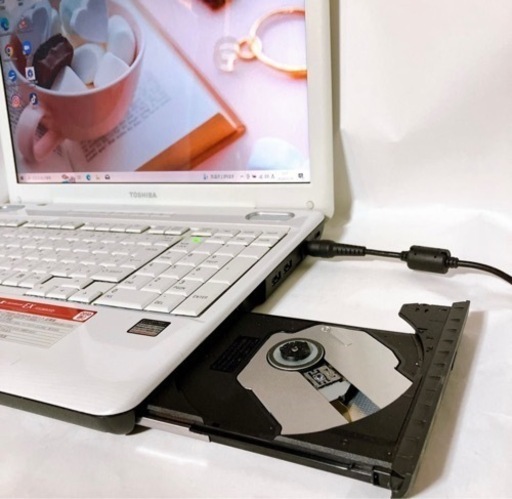 dynabook ノートPC　ＤＶＤもＯＫ　 TOSHIBA