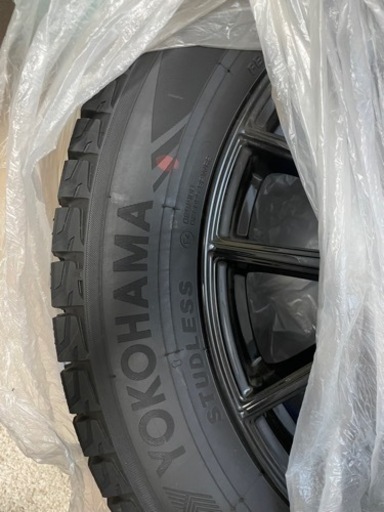 ヨコハマ　スタッドレスタイヤ　ホイールセット