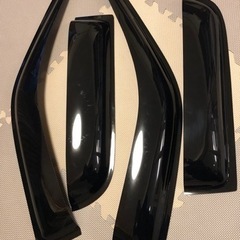 ドアバイザー