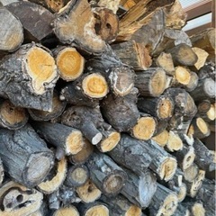 サービスあり‼️✨薪‼️✨広葉樹　（薪ストーブ、焚き火、BBQ、キャンプ）の画像