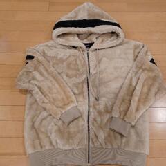 ★未使用★　モコモコパーカー　レディース　Lサイズの画像