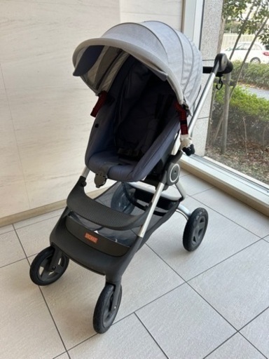 ストッケ　ベビーカー　スクートII