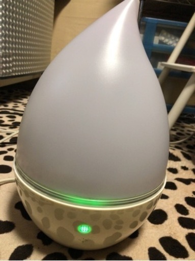 〘値下げ〙加湿器  アロマ付き