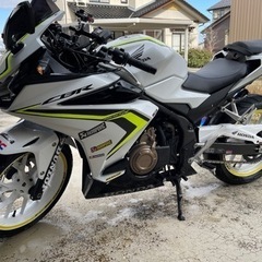 ホンダ CBR400R NC56 ホワイト 車検6年7月の画像