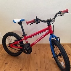 ヨツバサイクル　16インチ　ヒーローレッド
