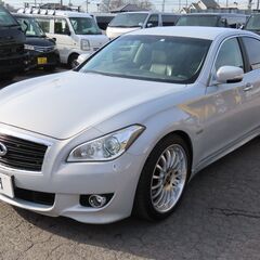 フーガHYBRID VIPパッケージ/検7年1月迄/純ナビ/B....