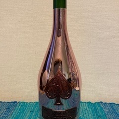 アルマンド　ロゼ　空瓶