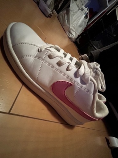【美品】NIKE スニーカー 23.5