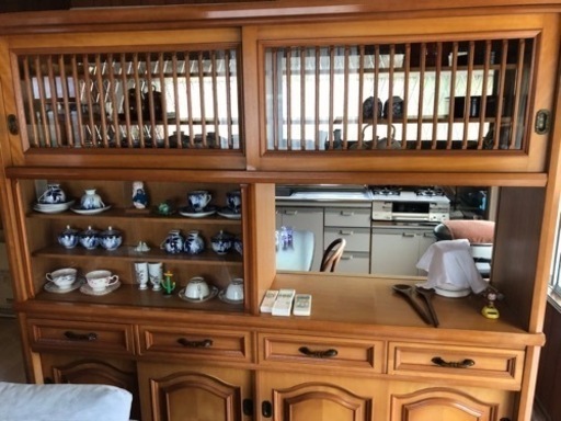 〈値下げ〉食器棚　木製　ビンテージ