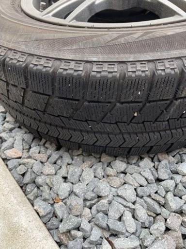 スタッドレスタイヤ　175／70R14  84s