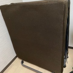 折りたたみシングルベッドの画像