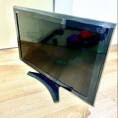 液晶テレビ　2011年製　SHARP AQUOS E E9 LC-32E9 の画像