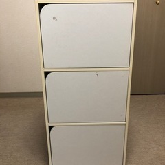 購入者様決まりました　ニトリ3段ボックス(扉付き)