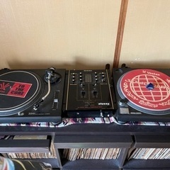 レコード1000枚超/ターンテーブル台/の画像