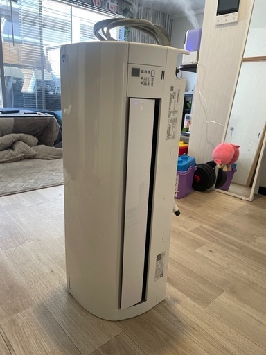 数回使用　ダイキンAN22ZESK-W  2022年製