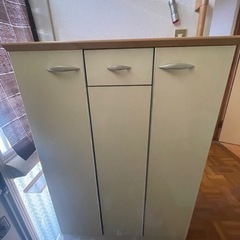 受け渡し者決定しました。急募　シューズラック