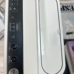 HITACHI 加湿器の画像