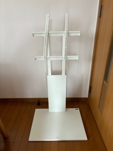 取引中　テレビスタンド　スタイリッシュに壁掛TVに
