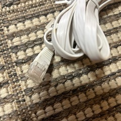 LANケーブルの画像