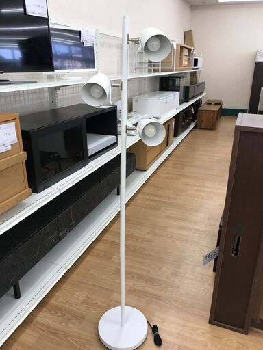 ★ジモティ割あり★ ニトリ スタンドライト ホワイト    動作確認／クリーニング済み KJ4345