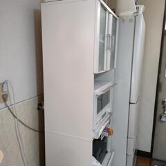 食器棚　コンパクト収納　一人暮らし　小さなスペース　IKEAの画像