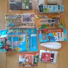 小鳥の餌 各種の画像