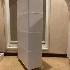 【受付終了】カインズ スリムすき間ストッカー 17cm キャスター付きの画像